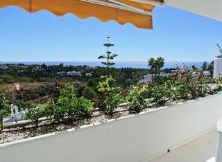 Dúplex en alquiler en Lomas de Marbella Club - Puente Romano en Marbella