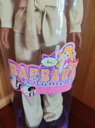 Boneca Bárbara Glamour Antiga