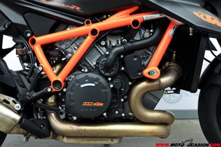 KTM 1290 SUPER DUKE R