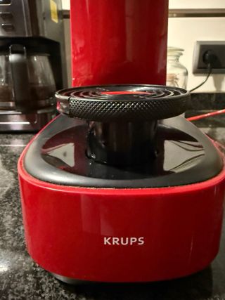 Cafetera Dolce Gusto Roja