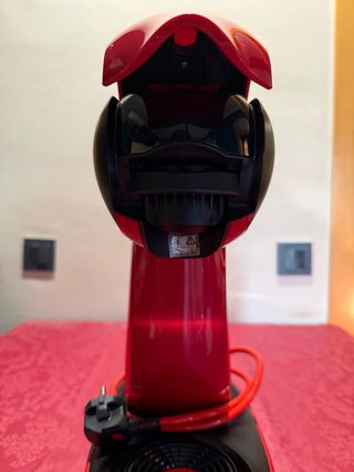 Cafetera Dolce Gusto Roja