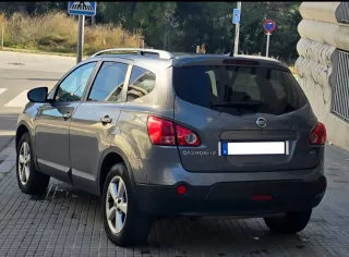 Nissan Qashqai+2 2009