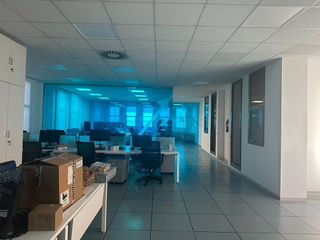 Oficina en alquiler en Palacio de Congresos - Urbadiez - Entrepuentes en Sevilla