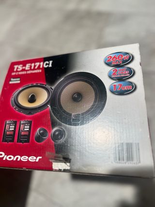 Altavoces Pioneer TS-E171CI 260W totalmente nuevo