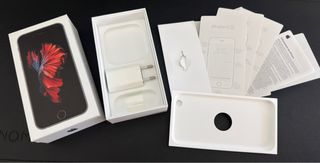 iPhone 6s 32GB Argento - necessita nuova batteria