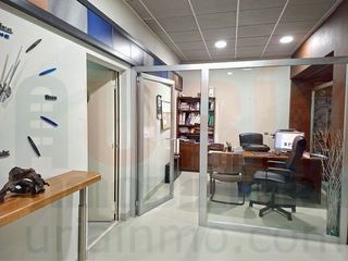 Local comercial en alquiler en Parque del Oeste - Olivares en Oviedo