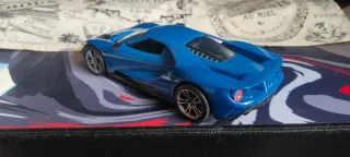 Ford GT 1/24 Revell Azul
