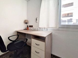 Piso en alquiler en Ensanche - Diputación en Alicante