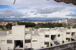 Piso en alquiler en Alicante Golf en Alicante