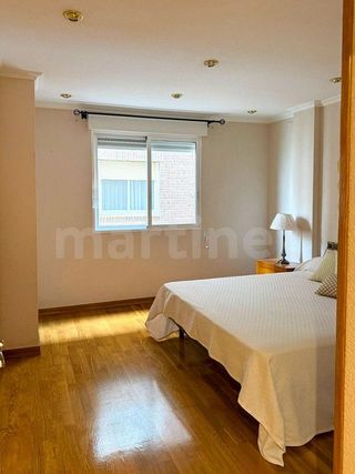 Piso en alquiler en Ensanche - Diputación en Alicante