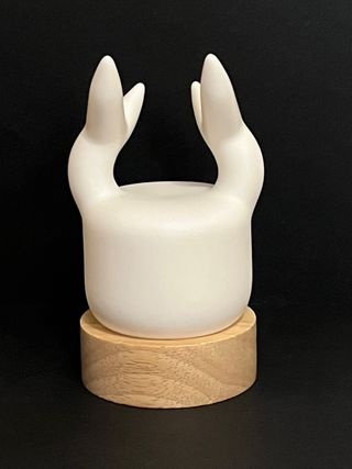 Soporte 3D para mando CON LUZ Hollow Knight.