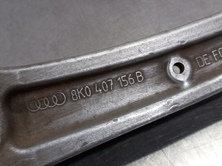 BRAZO SUSPENSION INFERIOR DELANTERO DERECHO AUDI