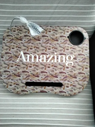 Escritorio Portátil con Luz y Portavasos.Nuevo