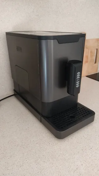 Cafetera automática Incapto