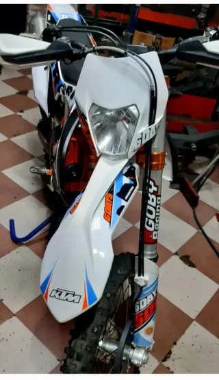 Moto KTM Enduro six days argentina