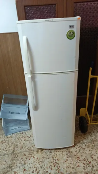 Nevera LG blanca