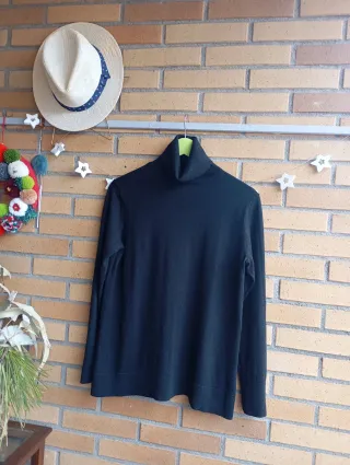 Jersey cuello alto Uterqüe negro