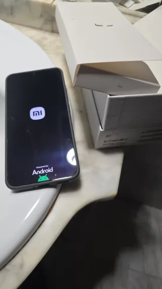 Xiaomi 15 T Negro Solo abierto para verlo, funda