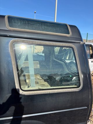 Cristal  Trasera Izq Land Rover discovery 1994