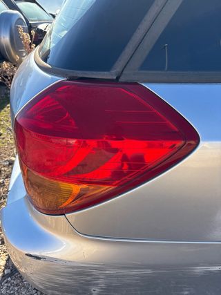 Piloto trasero derecho Subaru Forester