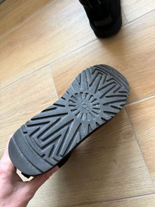 UGG Mini II Stivali Neri