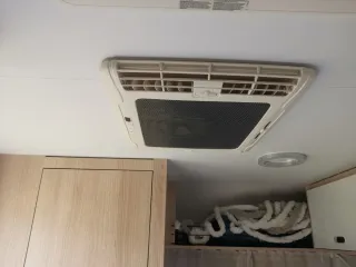 Caravana Adria Aviva 400 PS