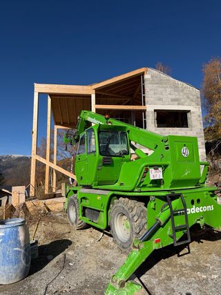 Merlo Telescópica 16m + 2m Plumin