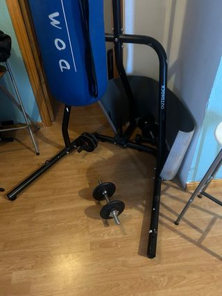 Soporte para saco de boxeo del decathlon
