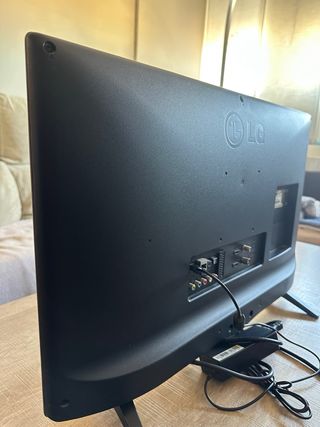 Televisor LG Plata de 28 pulgadas