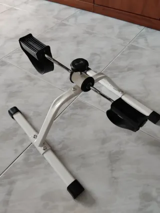 Bicicleta estática para ejercicios