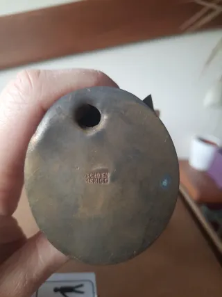 Candelabro antiguo de cobre. Forma de ángel