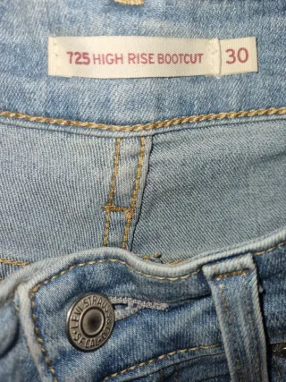 Pantalones Levi's 501 Talla 30 como se vé fotos.