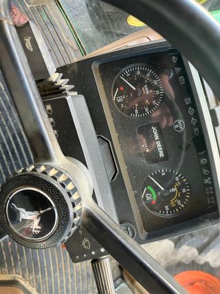 Tractor John Deere 6100