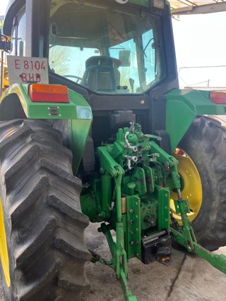 Tractor John Deere 6100
