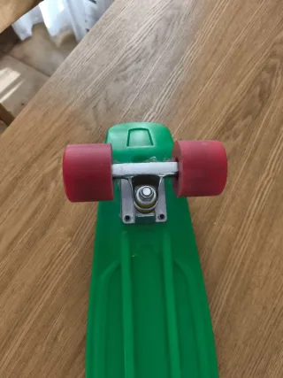 Skate niño tipo Penny verde