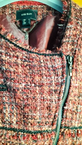 Chaqueta tweed roja y multicolor