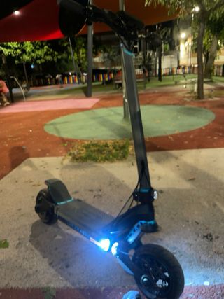 Patinete Cecotec Bongo Z City