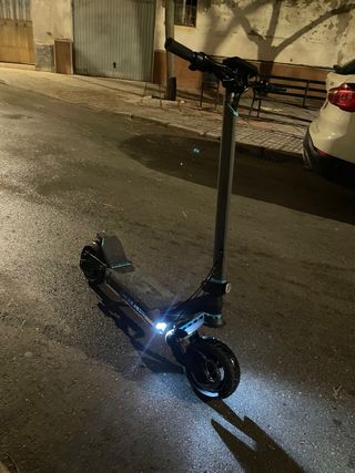 Patinete Cecotec Bongo Z City