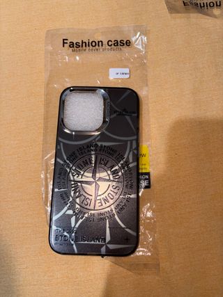 Cover iPhone 13 Pro Stone Island