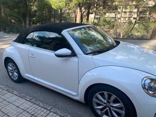 Volkswagen Beetle Cabrio 2013