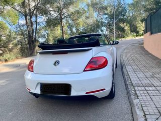 Volkswagen Beetle Cabrio 2013