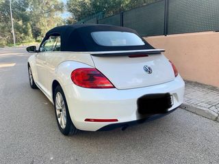 Volkswagen Beetle Cabrio 2013
