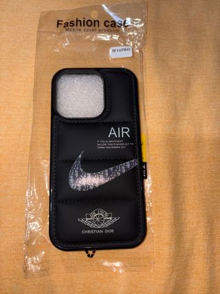 Cover iPhone 14 Pro Nike x Dior