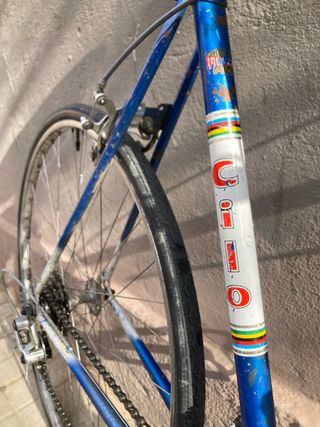 Bicicleta de carretera Cilo