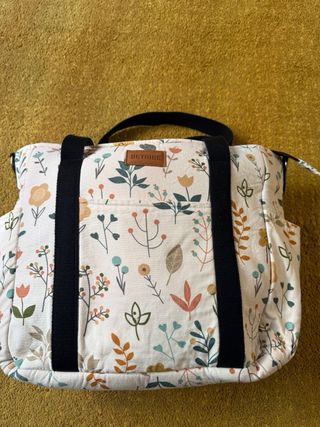 Bolso BETRIBE bebé floral