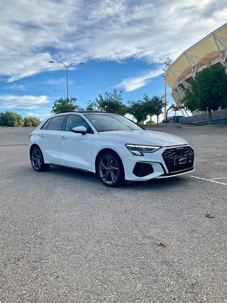 Audi A3 Sportback Black 45 TFSI e Comp S tronic