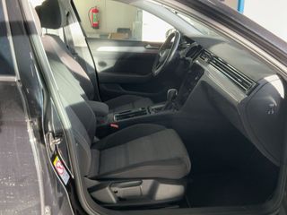 Volkswagen Passat Variant Business 2.0 TDI 90kW(122CV) DSG