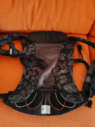 Mochila Porta Bebé Ergobaby Estampado