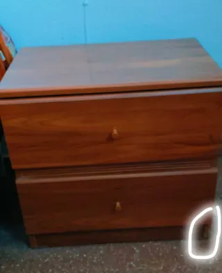 Juego 2 Mesitas de Noche Madera