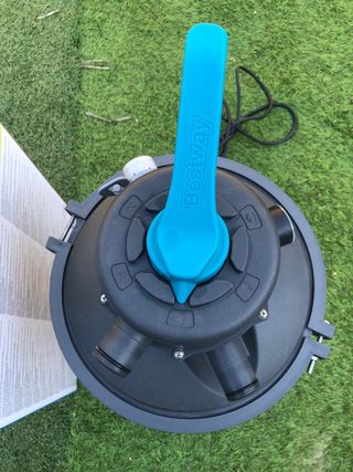 Depuradora Arena Bestway 3.596L para Piscina